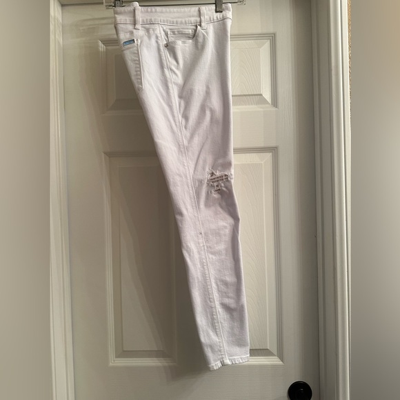 White House Black Market Distressed Skinny Jeans - Picture 8 of 11